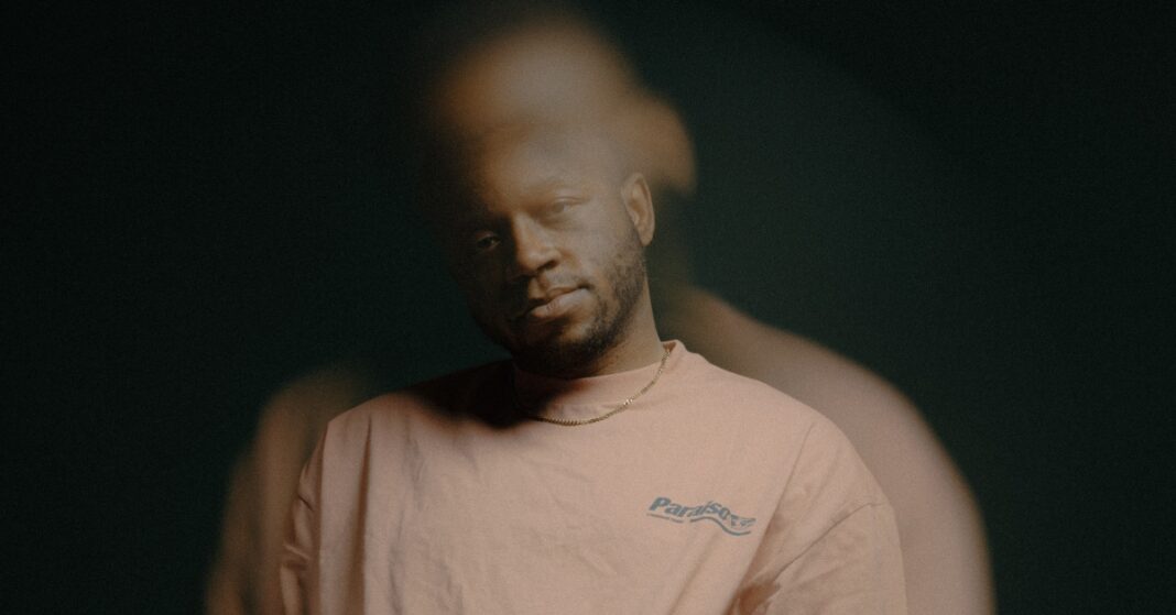 Crvvcks Showcases Bold New Sound with ‘Ain’t Giving Up’ Crvvcks Showcases Bold New Sound with ‘Ain’t Giving Up’